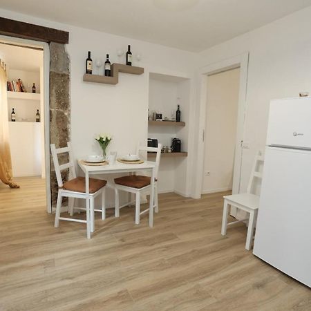 Relaxnelborgo Marilyn Apartment Formello Bagian luar foto